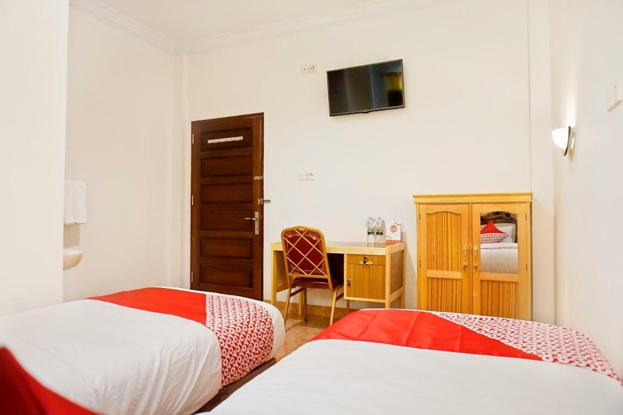 Oyo 694 Khasanah Residence Pekanbaru Dış mekan fotoğraf