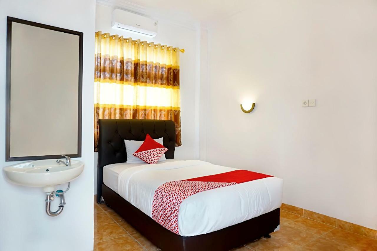 Oyo 694 Khasanah Residence Pekanbaru Dış mekan fotoğraf